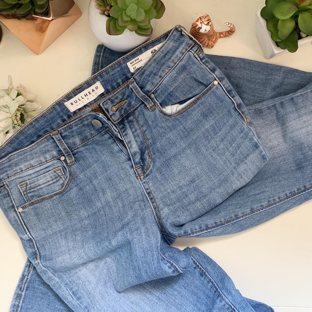 Bullhead Midrise Skinny Jean